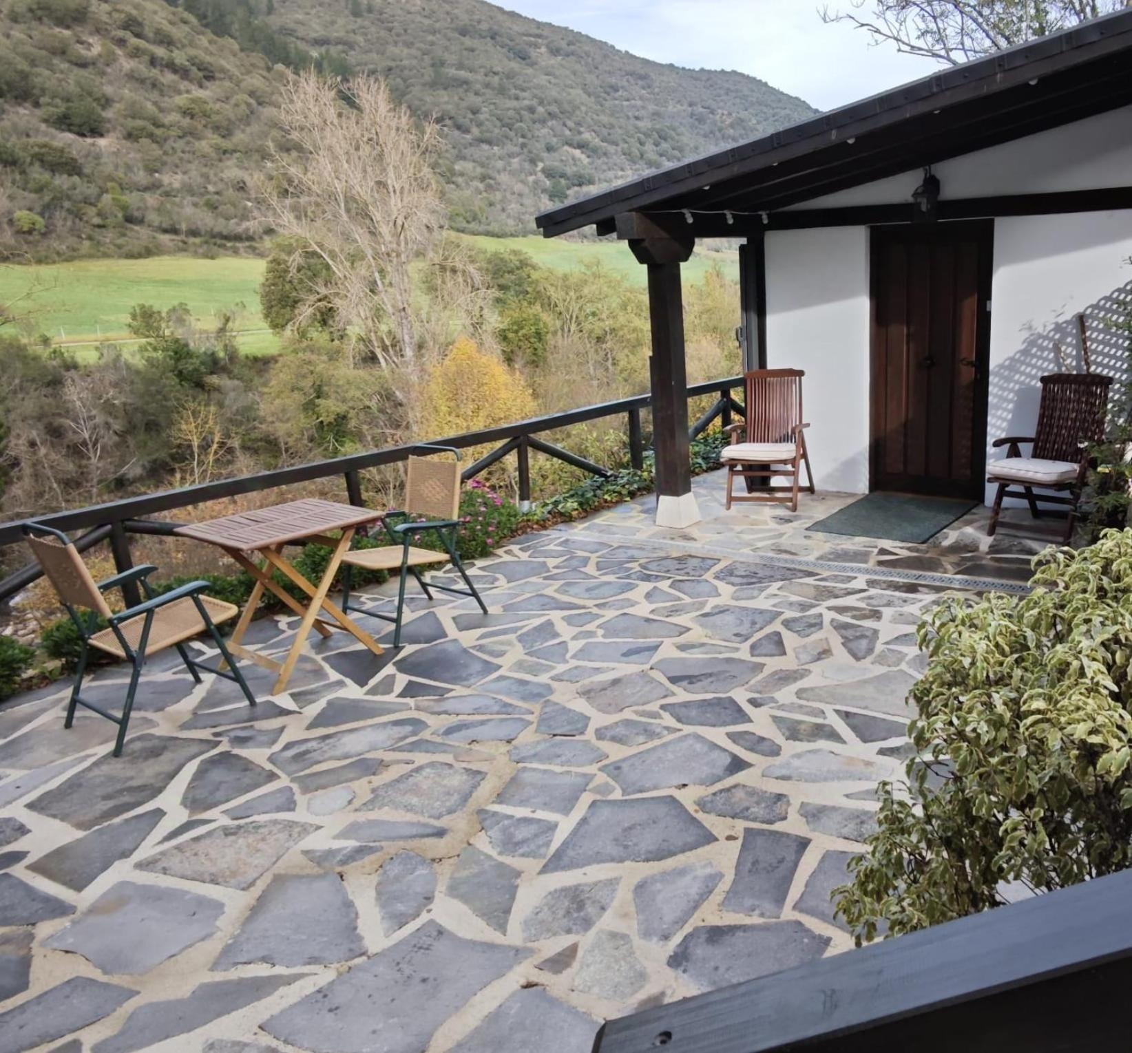 El Nial De Los Pinos Ojedo Exterior foto